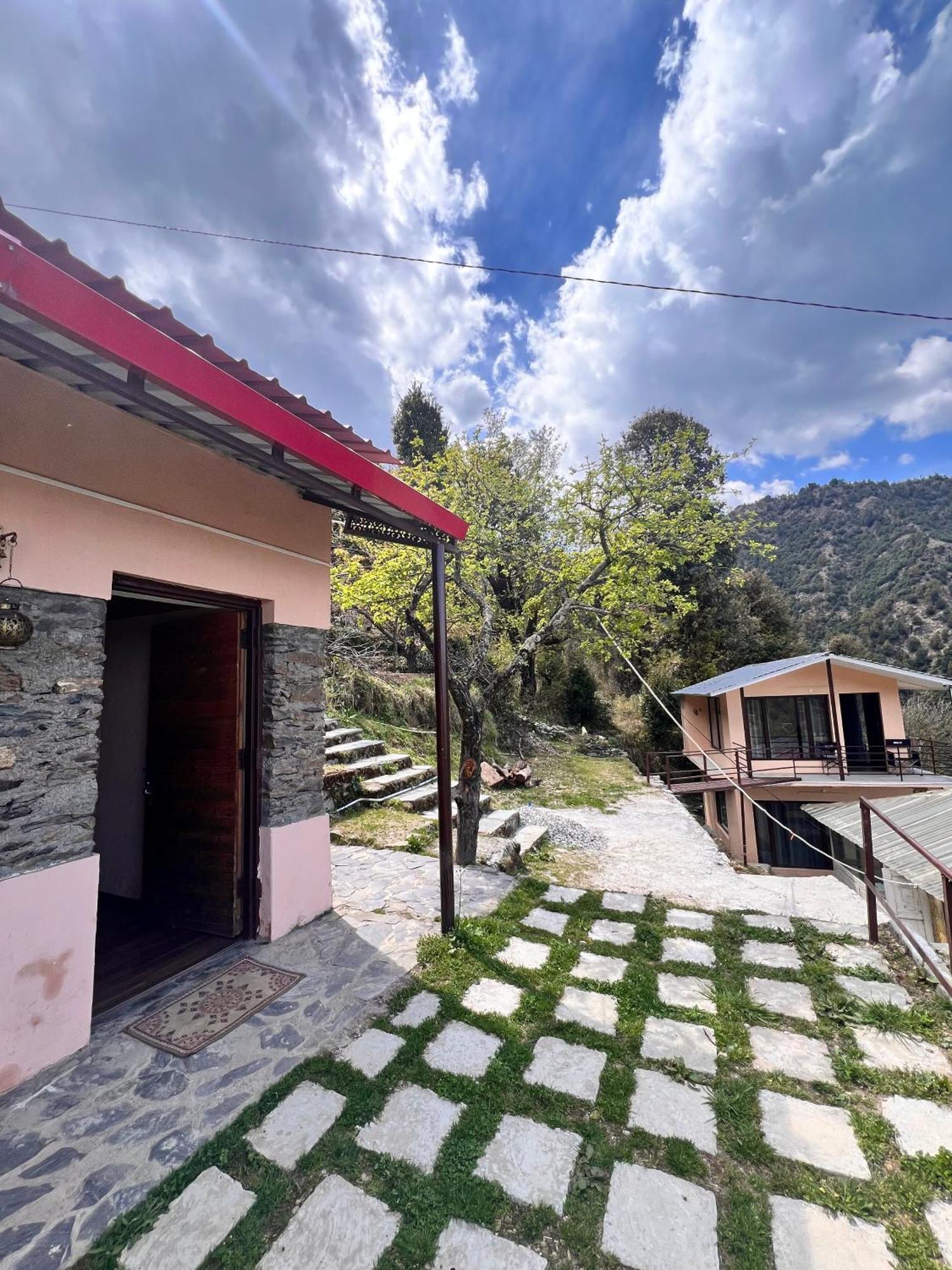 The Goat Village- Kanatal By Bakri Chhap Exterior foto